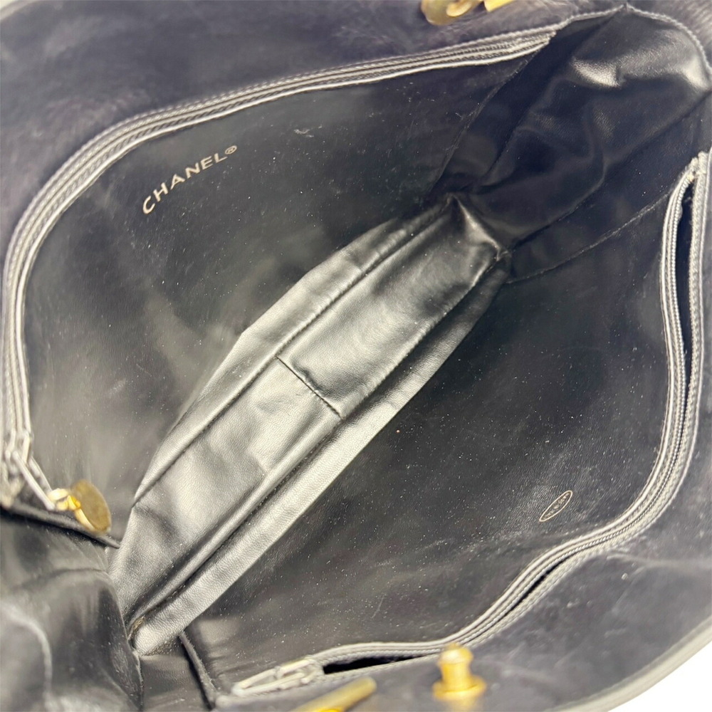CHANEL Black Lambskin Leather Tote Bag - Picture 11 of 12